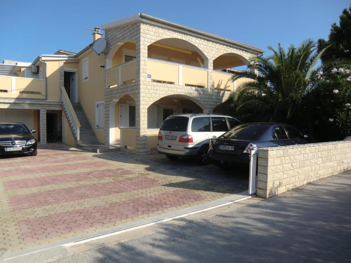 Ferien Haus Evita Auf Insel Vir - Wohnung I Exteriér fotografie